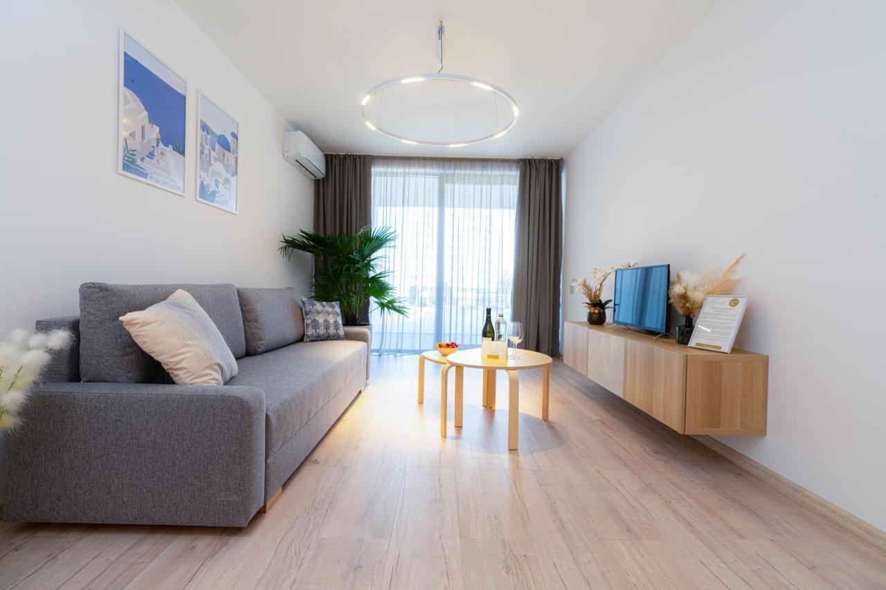 Amaris Apart-Hotel, Situat Pe Faleza Din Eforie Nord, La 2 Pasi De Plaja, Apartamente Complet Utilate Exterior foto