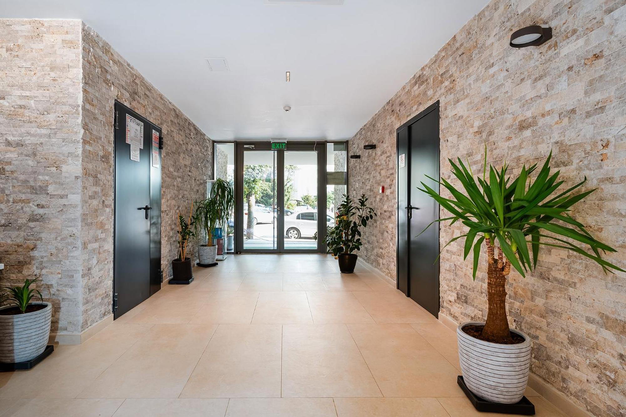 Amaris Apart-Hotel, Situat Pe Faleza Din Eforie Nord, La 2 Pasi De Plaja, Apartamente Complet Utilate Exterior foto