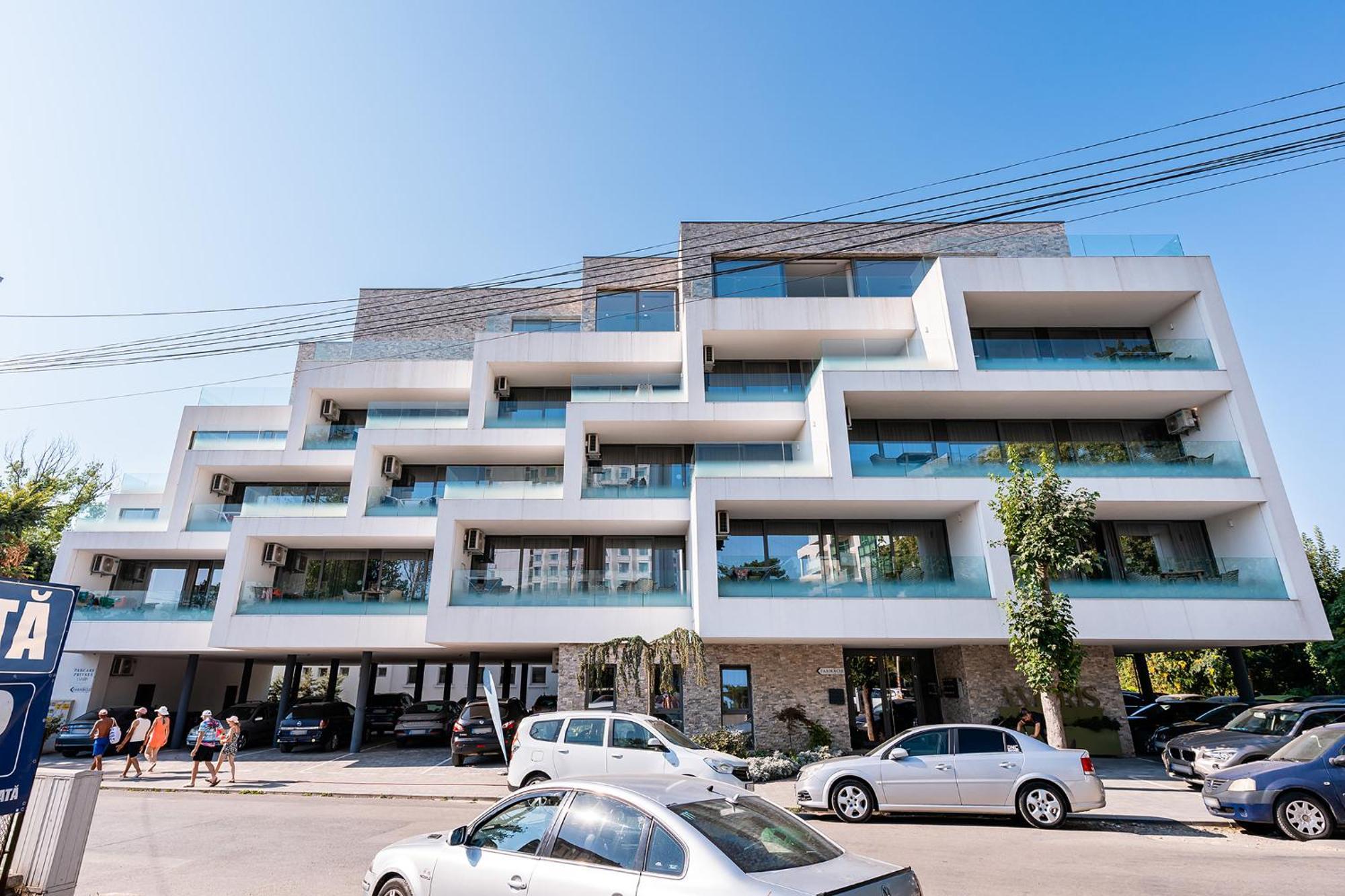 Amaris Apart-Hotel, Situat Pe Faleza Din Eforie Nord, La 2 Pasi De Plaja, Apartamente Complet Utilate Exterior foto